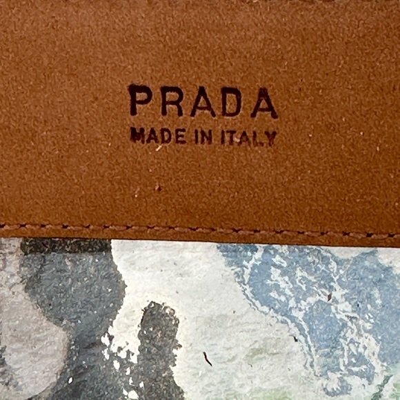 COPY - Vintage Prada belt medium - Picture 8 of 11